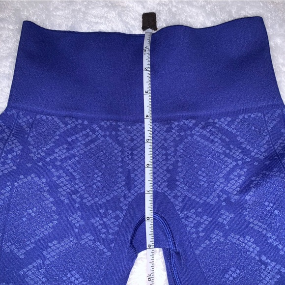 Lululemon In The Flow Crop II Leggings - Picture 8 of 8